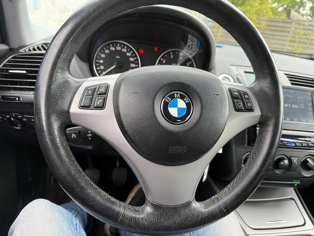 Bmw 118i high executive, 35-rd-zd - afbeelding 9 van  10