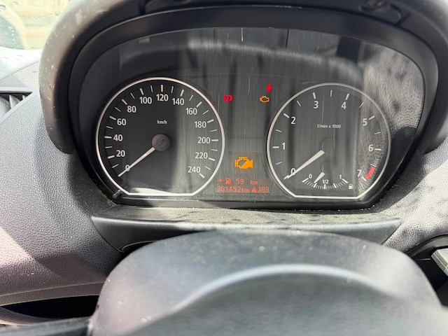 Bmw 120i high executive, 69-ps-vx - afbeelding 3 van  12
