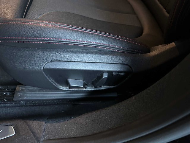 Bmw 128ti 2.0 1-serie 265pk 2024, hzh-68-d - afbeelding 14 van  42