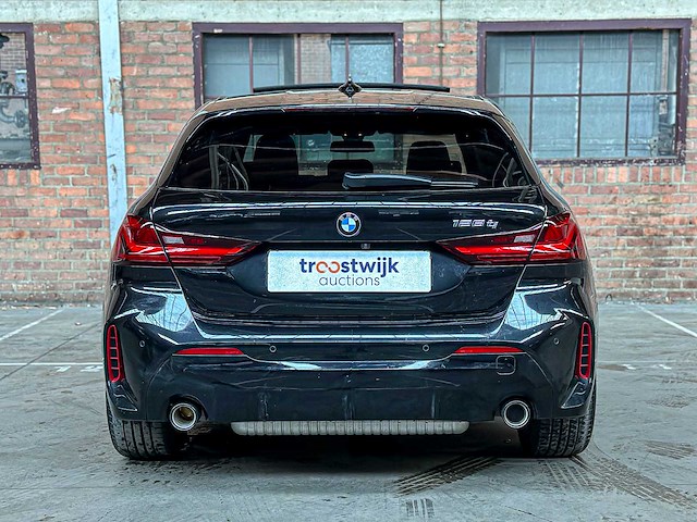 Bmw 128ti 2.0 1-serie 265pk 2024, hzh-68-d - afbeelding 12 van  42
