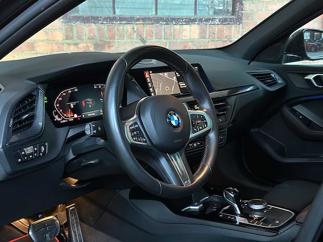 Bmw 128ti 2.0 1-serie 265pk 2024, hzh-68-d - afbeelding 32 van  42