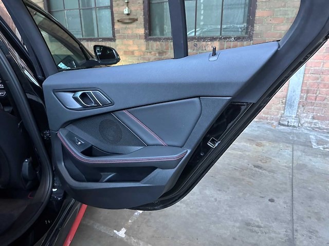 Bmw 128ti 2.0 1-serie 265pk 2024, hzh-68-d - afbeelding 26 van  42