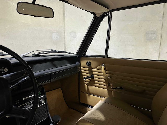 Bmw 1502 coupe 75pk 1975 - afbeelding 13 van  41