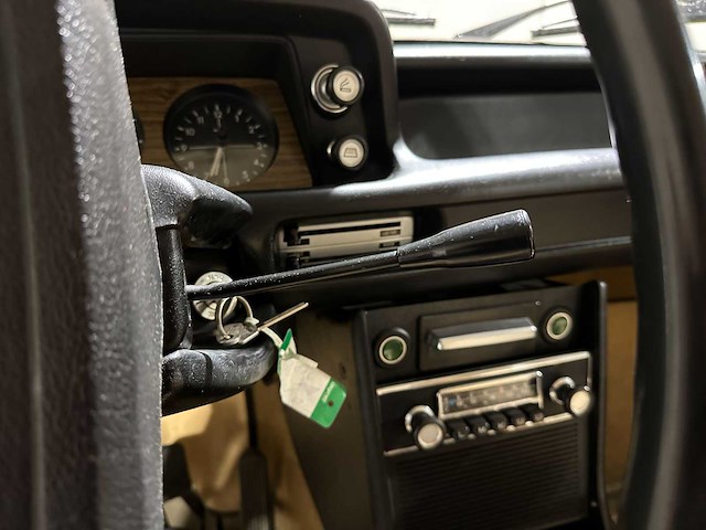 Bmw 1502 coupe 75pk 1975 - afbeelding 3 van  6