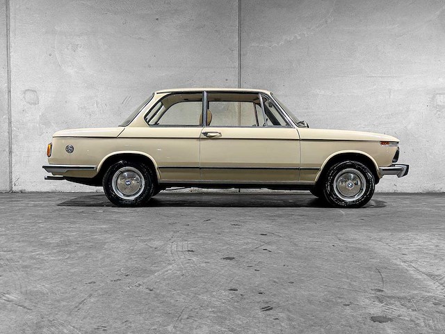 Bmw 1502 coupe 75pk 1975 - afbeelding 2 van  39