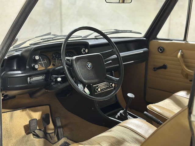 Bmw 1502 coupe 75pk 1975 - afbeelding 11 van  39