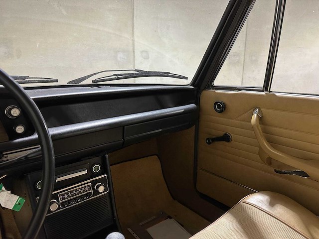 Bmw 1502 coupe 75pk 1975 - afbeelding 19 van  39
