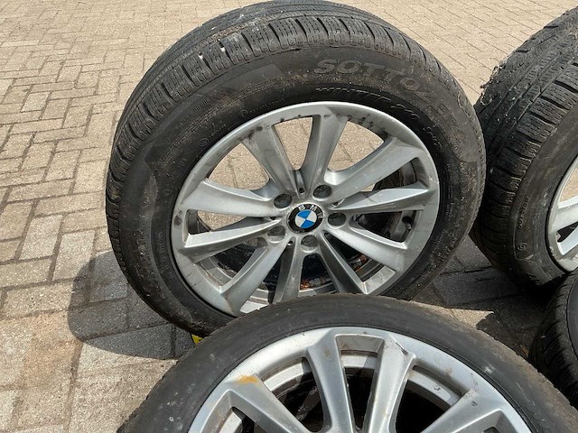 Bmw 17” velg met pirelli band - 225/55 r17 (4x) - afbeelding 6 van  7