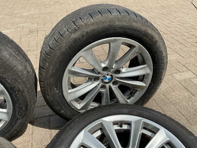 Bmw 17” velg met pirelli band - 225/55 r17 (4x) - afbeelding 7 van  7