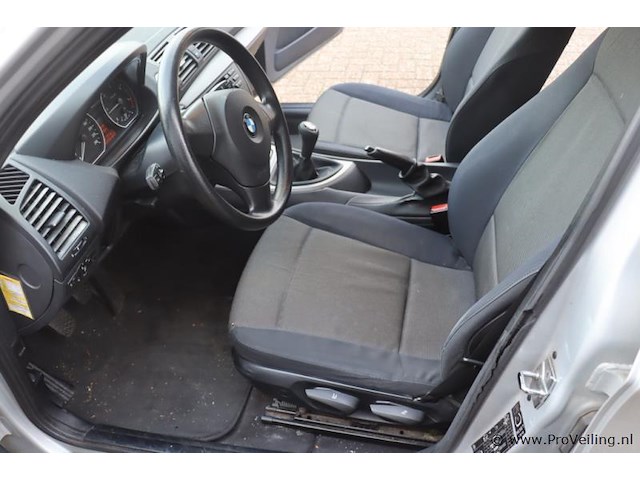 Bmw 1er reihe 118d | diesel| kenteken: 89-sb-kx - afbeelding 3 van  26