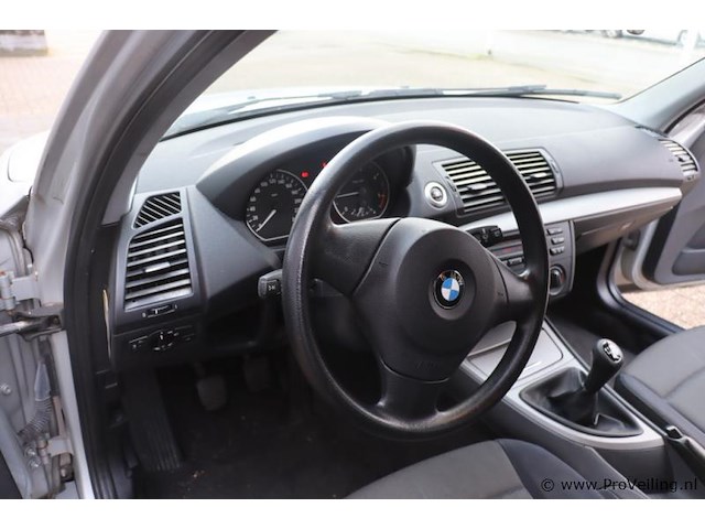 Bmw 1er reihe 118d | diesel| kenteken: 89-sb-kx - afbeelding 4 van  26