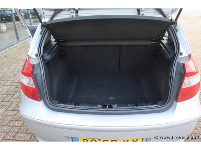 Bmw 1er reihe 118d | diesel| kenteken: 89-sb-kx - afbeelding 13 van  26