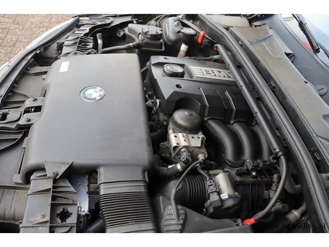 Bmw 1er reihe 118i | benzine | kenteken: 73-xl-zp - afbeelding 22 van  33