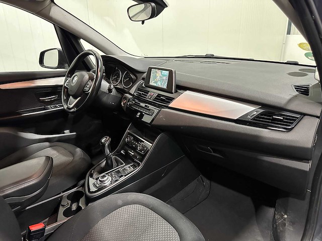 Bmw 2-serie active tourer 218d executive 9-xtv-35 - afbeelding 2 van  15
