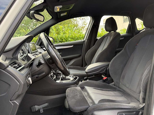 Bmw 2-serie active tourer 218i centennial executive | nd-742-v - afbeelding 5 van  8