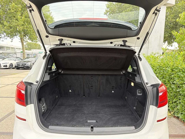 Bmw 2-serie active tourer 218i centennial executive | nd-742-v - afbeelding 15 van  30