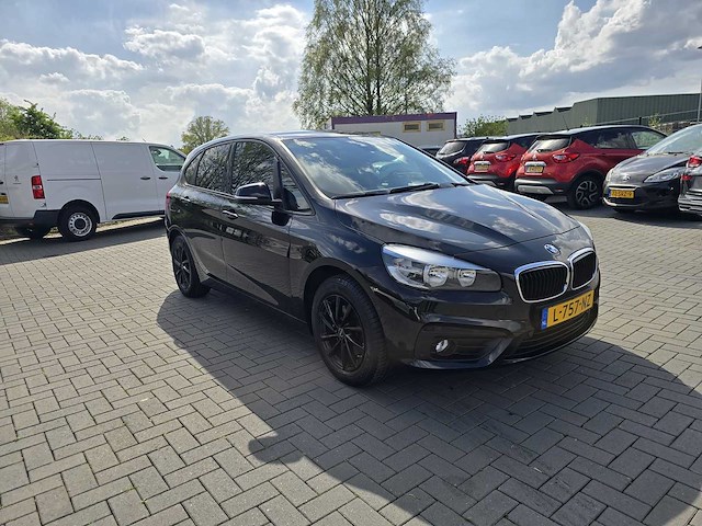 Bmw 2-serie active tourer 218i executive 2015 | l-757-nz - afbeelding 3 van  5