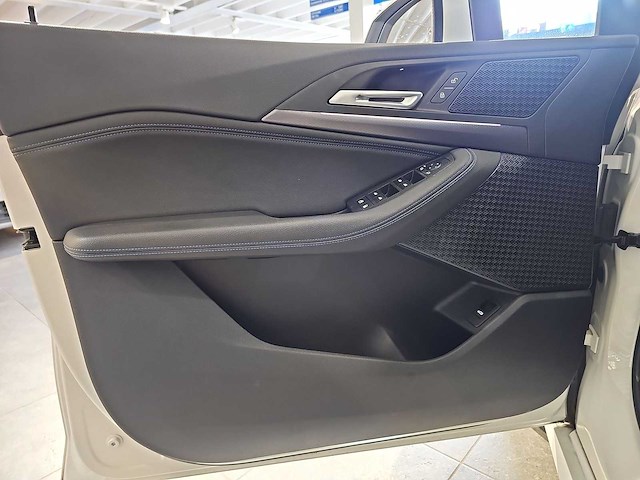 Bmw 2-serie active tourer 230e xdrive m-sport 2023 | s-980-rg i - afbeelding 8 van  29