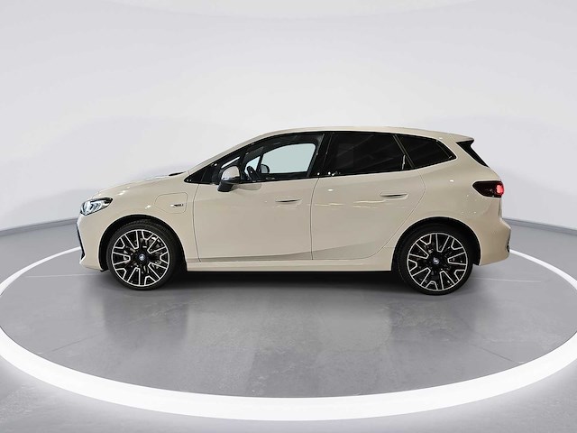 Bmw 2-serie active tourer 230e xdrive m-sport 2023 | s-980-rg i - afbeelding 3 van  30