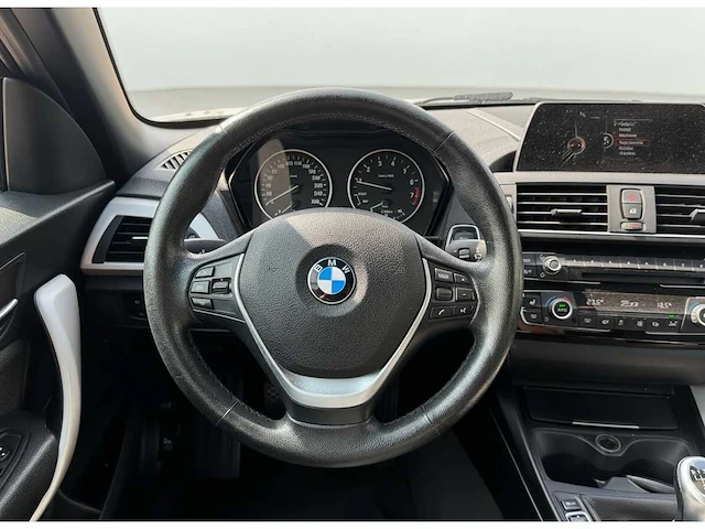 Bmw 2-serie cabrio 220i | z-490-hz i - afbeelding 22 van  24
