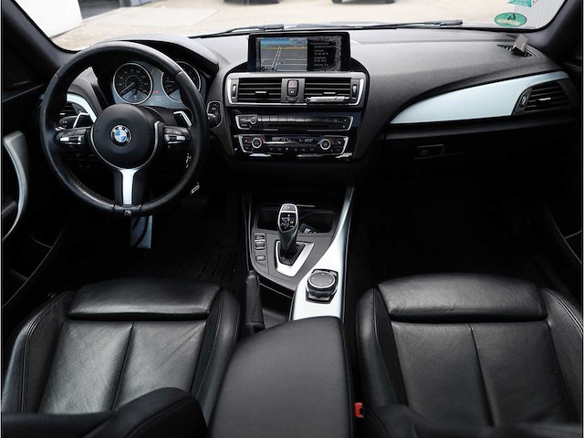 Bmw 2-serie coupé m235i centennial high executive 322pk automaat 2017, p-377-zn - afbeelding 5 van  22