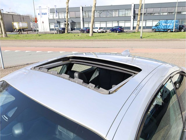 Bmw 2-serie coupé m235i centennial high executive 322pk automaat 2017, p-377-zn - afbeelding 2 van  34