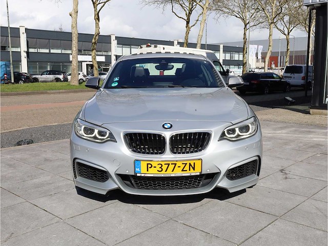 Bmw 2-serie coupé m235i centennial high executive 322pk automaat 2017, p-377-zn - afbeelding 33 van  34