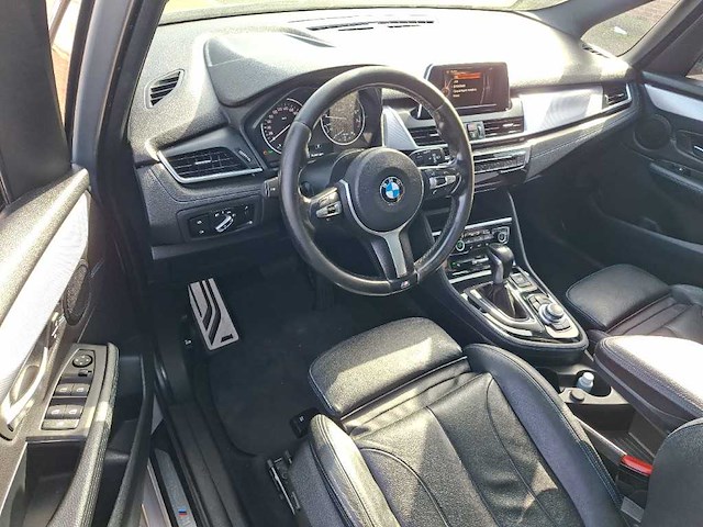 Bmw 2-serie gran tourer 218i centennial high executive; tn-176-f - afbeelding 1 van  9