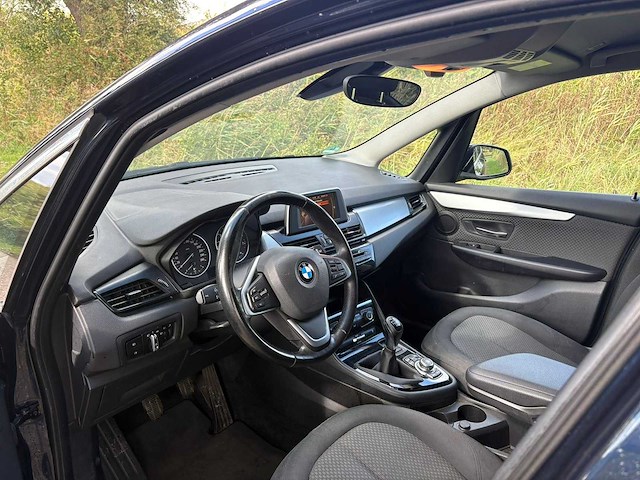 Bmw 2-serie gran tourer 218i essential 7p. &* jg-683-g - afbeelding 15 van  27