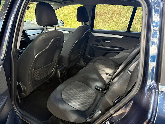 Bmw 2-serie gran tourer 218i essential 7p. &* jg-683-g - afbeelding 17 van  27