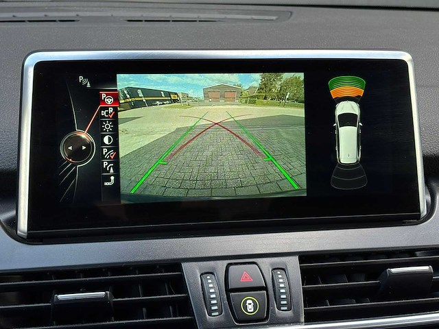 Bmw 2-serie gran tourer 220i luxury 2016 | hs-929-v iaw - afbeelding 20 van  49