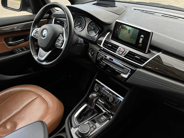 Bmw 2-serie gran tourer 220i luxury 2016 | hs-929-v iaw - afbeelding 48 van  49