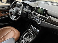 Bmw 2-serie gran tourer 220i luxury 2016 | hs-929-v iaw - afbeelding 42 van  43