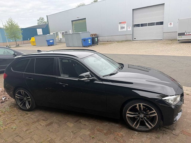 Bmw 2013 3 serie 318d m pakket personenauto - afbeelding 30 van  36