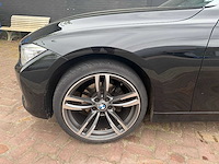 Bmw 2013 3 serie 318d m pakket personenauto - afbeelding 35 van  36