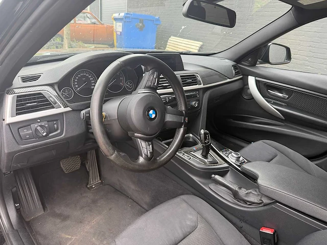Bmw 2013 3 serie 318d m pakket personenauto - afbeelding 7 van  36