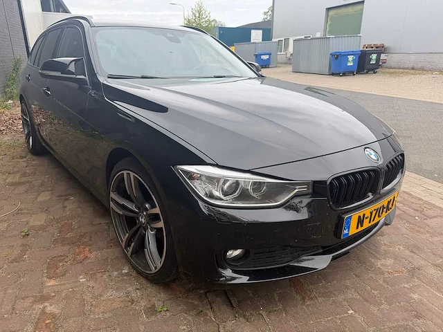 Bmw 2013 3 serie 318d m pakket personenauto - afbeelding 1 van  36