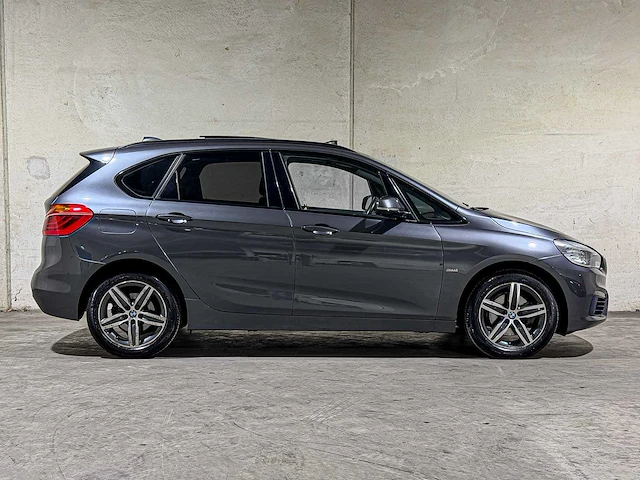 Bmw 218i centennial executive 136pk 2016 2-serie active tourer (origineel-nl), jr-873-g - afbeelding 2 van  38