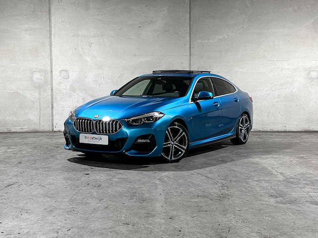 Bmw 218i gran coupé high executive 2-serie (origineel-nl+1e eigenaar), k-739-xs - afbeelding 1 van  44