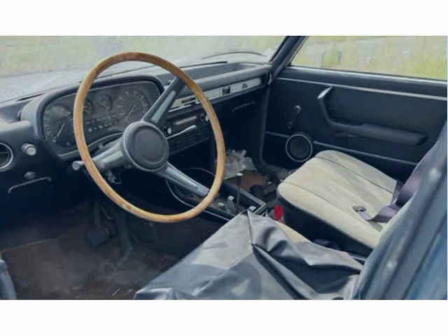 Bmw 2500 personenauto - afbeelding 10 van  31