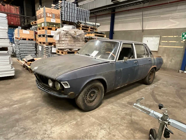 Bmw 2500 personenauto - afbeelding 1 van  31