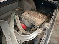 Bmw 2500 personenauto - afbeelding 16 van  31
