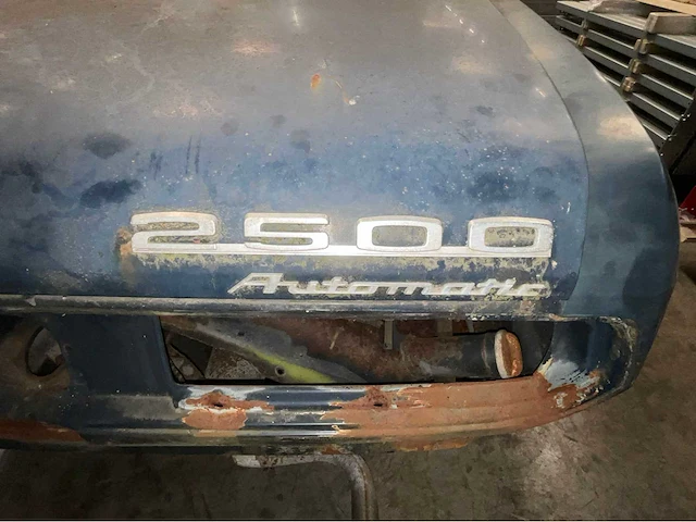 Bmw 2500 personenauto - afbeelding 24 van  31