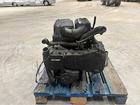 Bmw 3 cilinder 750cc benzinemotor - afbeelding 9 van  12