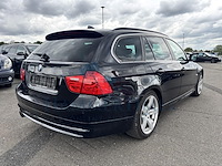 Bmw 3 (e90) 325 da 204 at,2011 - afbeelding 31 van  35