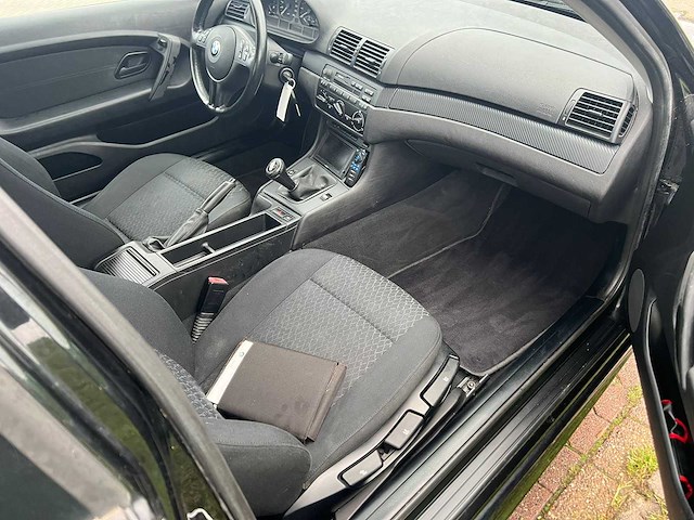 Bmw 3-seri compact 316ti black&silver ,30-pl-jz - afbeelding 17 van  18