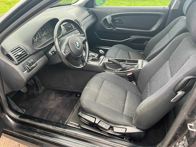 Bmw 3-seri compact 316ti black&silver ,30-pl-jz - afbeelding 18 van  18