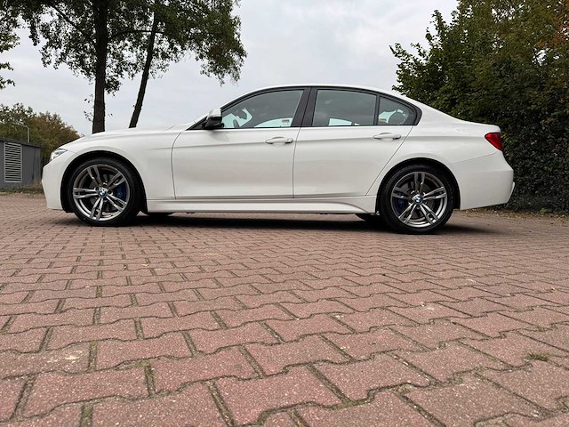 Bmw 3-serie 316i high executive 6-znt-25 - afbeelding 12 van  27