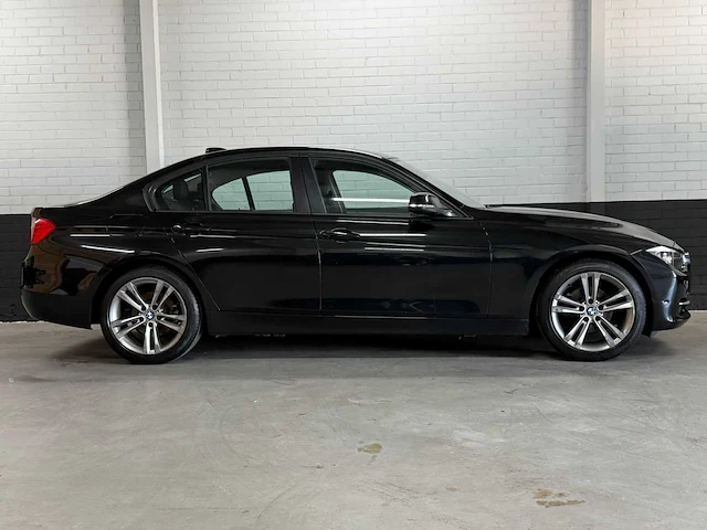 Bmw 3-serie 316i high executive, 9-thn-46 - afbeelding 26 van  28