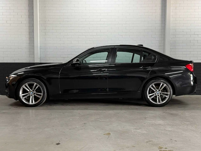 Bmw 3-serie 316i high executive, 9-thn-46 - afbeelding 27 van  28